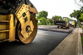 Best Driveway Maintenance Services  in Oak Brook, IL